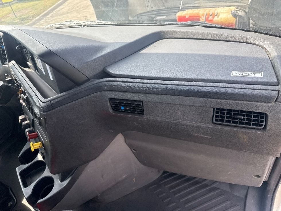 Day Cab Tractor-Heavy Duty Tractors-International-2020-LT625-Dallas-TX-202,773\n\t\tmiles-$ 33,250 - Image 12