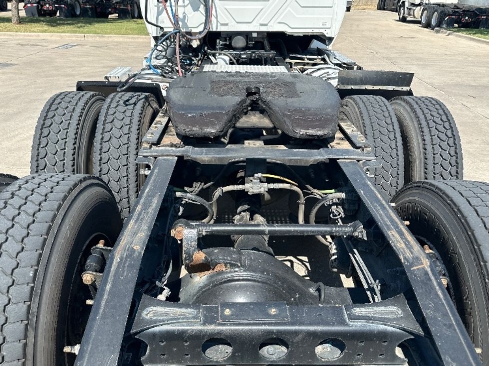 Day Cab Tractor-Heavy Duty Tractors-International-2020-LT625-Dallas-TX-207,383\n\t\tmiles-$ 36,250 - Image 6