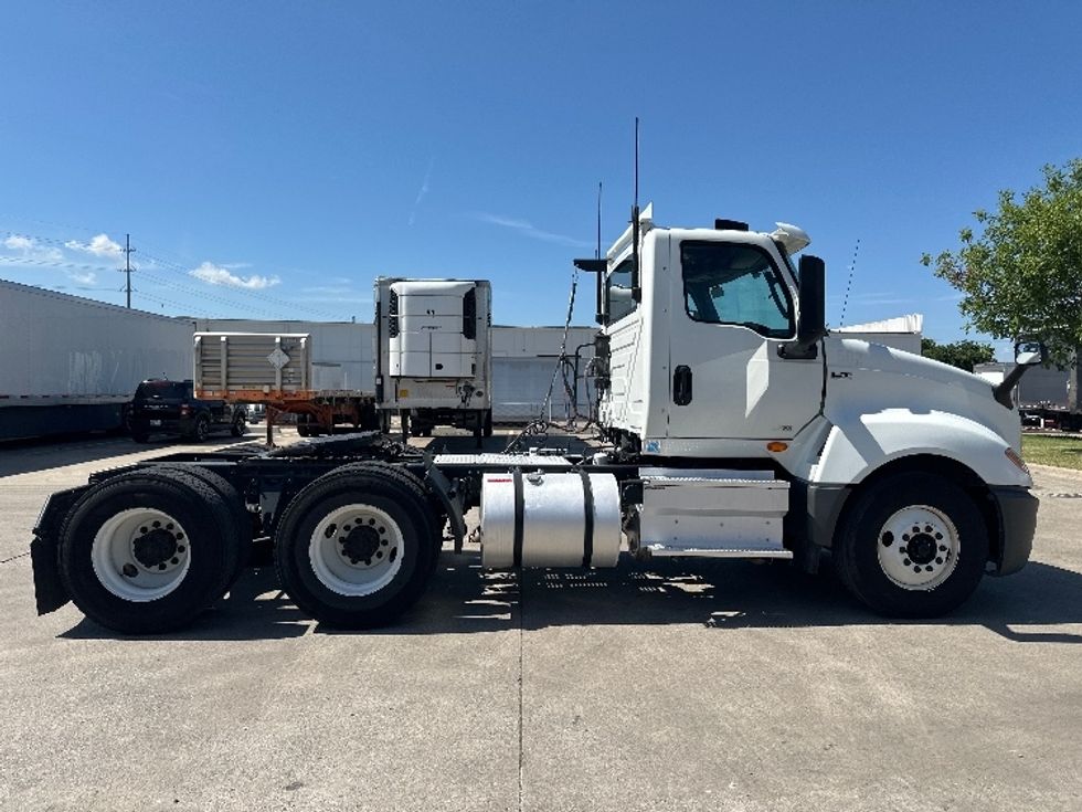 Day Cab Tractor-Heavy Duty Tractors-International-2020-LT625-Dallas-TX-207,383\n\t\tmiles-$ 36,250 - Image 8