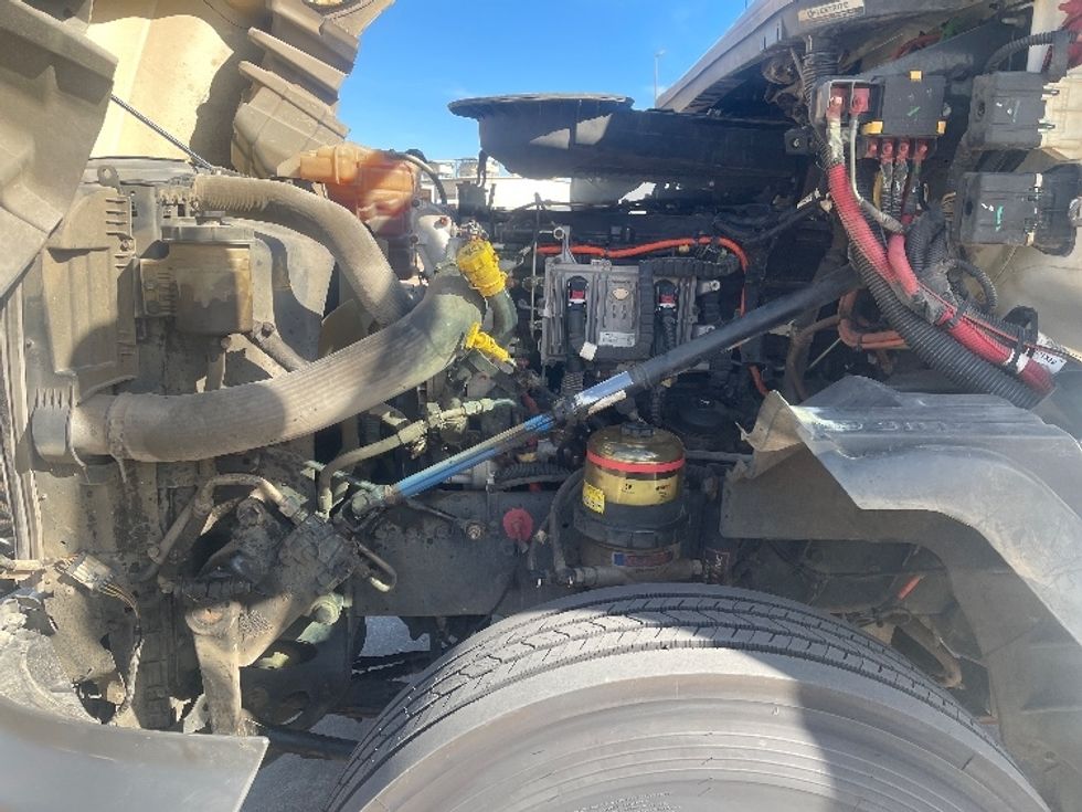 Day Cab Tractor-Heavy Duty Tractors-International-2020-LT625-Dallas-TX-231,538\n\t\tmiles-$ 38,000 - Image 14