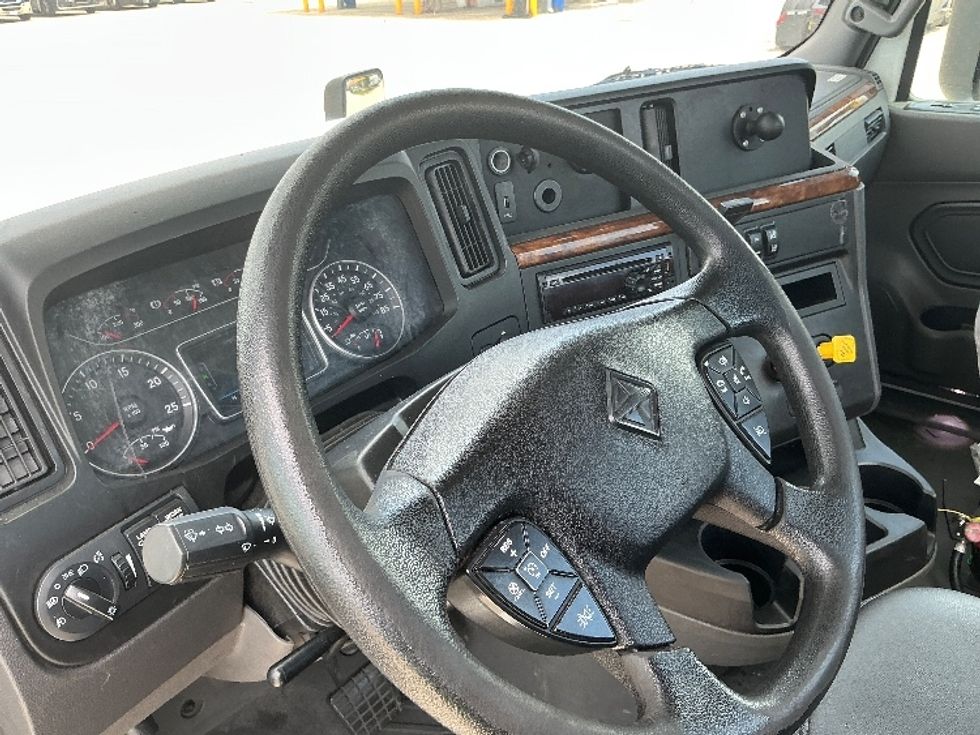 Day Cab Tractor-Heavy Duty Tractors-International-2020-LT625-Dallas-TX-456,935\n\t\tmiles-$ 37,750 - Image 10