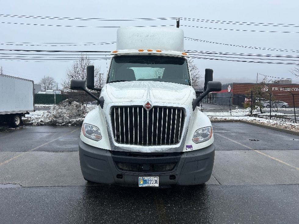 Day Cab Tractor-Heavy Duty Tractors-International-2020-LT625-Dayton-NJ-393,889\n\t\tmiles-$ 29,250 - Image 2