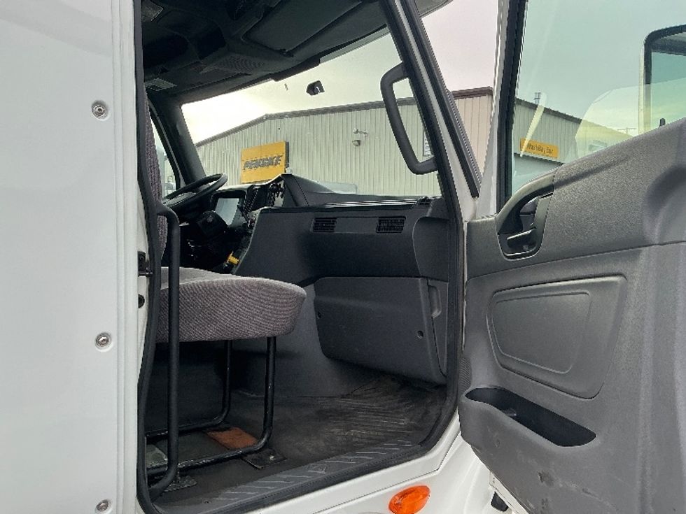 Day Cab Tractor-Heavy Duty Tractors-International-2020-LT625-Duncansville-PA-449,126\n\t\tmiles-$ 35,750 - Image 12