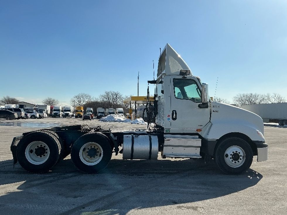 Day Cab Tractor-Heavy Duty Tractors-International-2020-LT625-East Chicago-IN-178,213\n\t\tmiles-$ 28,250 - Image 8
