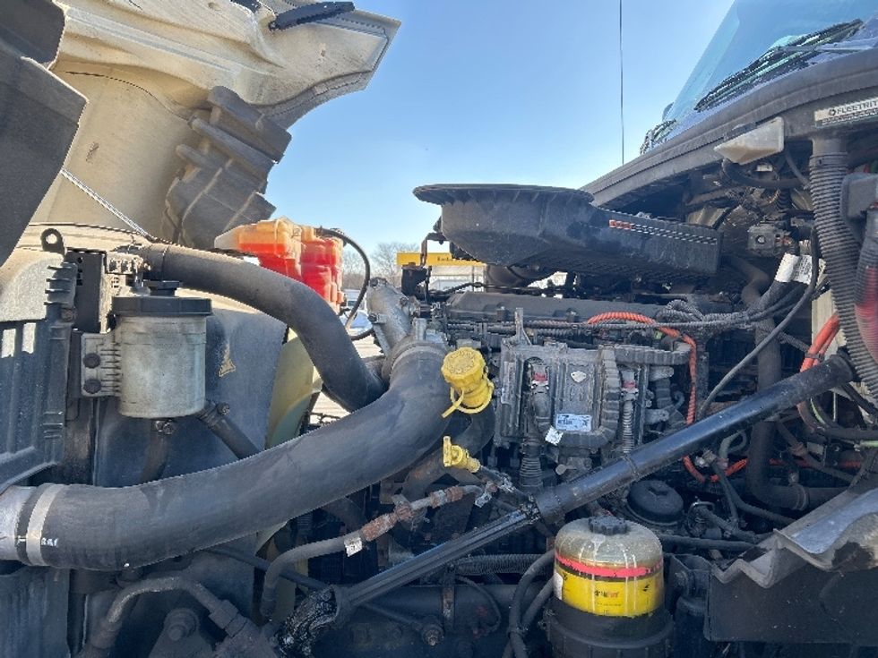 Day Cab Tractor-Heavy Duty Tractors-International-2020-LT625-East Chicago-IN-294,961\n\t\tmiles-$ 28,000 - Image 16