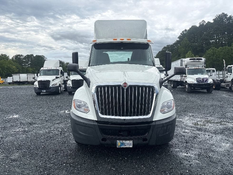 Day Cab Tractor-Heavy Duty Tractors-International-2020-LT625-Eden-MD-295,607\n\t\tmiles-$ 33,250 - Image 2