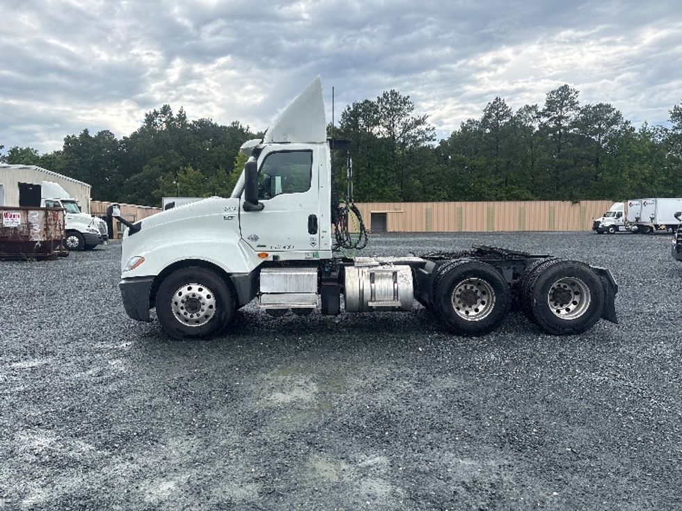 Day Cab Tractor-Heavy Duty Tractors-International-2020-LT625-Eden-MD-295,607\n\t\tmiles-$ 33,250 - Image 4