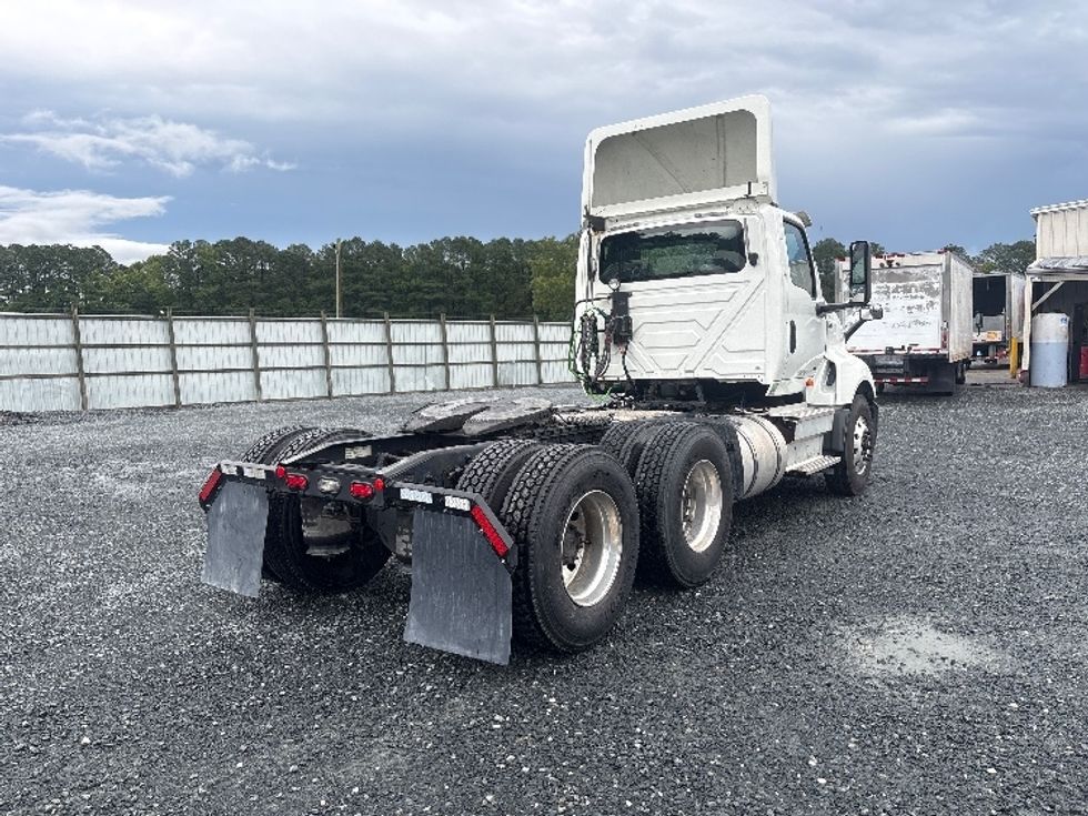 Day Cab Tractor-Heavy Duty Tractors-International-2020-LT625-Eden-MD-295,607\n\t\tmiles-$ 33,250 - Image 7