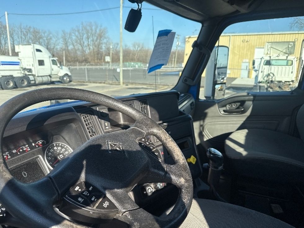 Day Cab Tractor-Heavy Duty Tractors-International-2020-LT625-Elkhart-IN-124,192\n\t\tmiles-$ 29,750 - Image 10