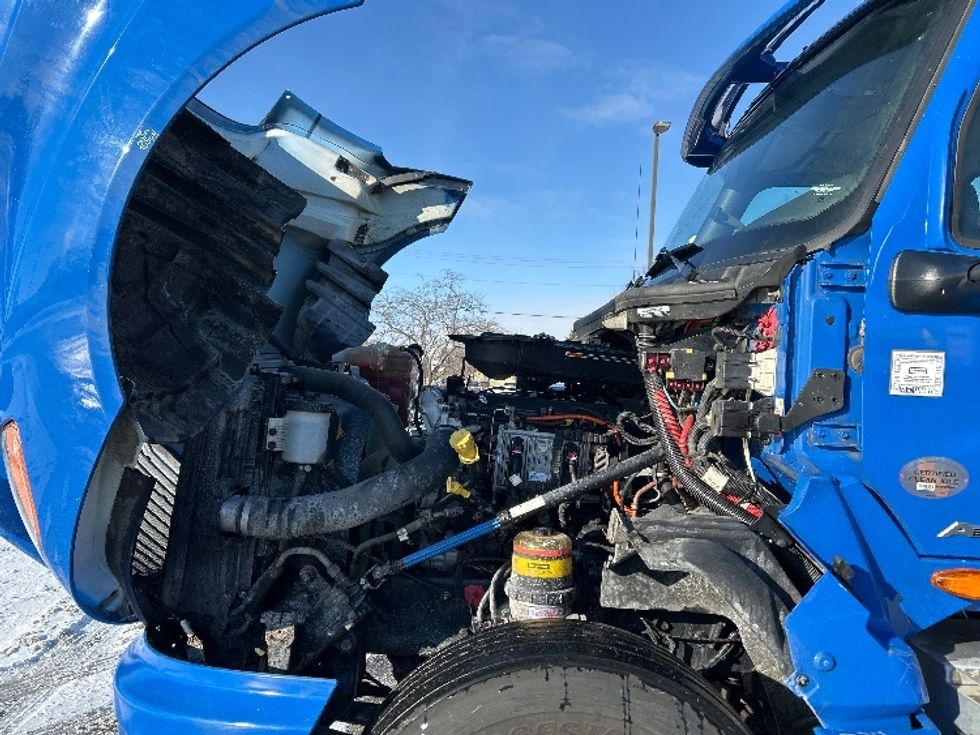 Day Cab Tractor-Heavy Duty Tractors-International-2020-LT625-Elkhart-IN-139,091\n\t\tmiles-$ 29,750 - Image 16