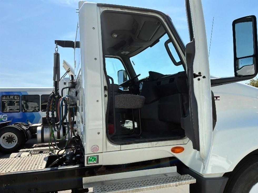 Day Cab Tractor-Heavy Duty Tractors-International-2020-LT625-Erlanger-KY-28,345\n\t\tmiles-$ 30,500 - Image 12