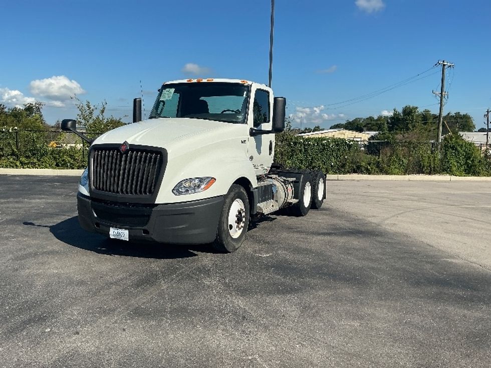 Day Cab Tractor-Heavy Duty Tractors-International-2020-LT625-Erlanger-KY-28,345\n\t\tmiles-$ 30,500 - Image 3