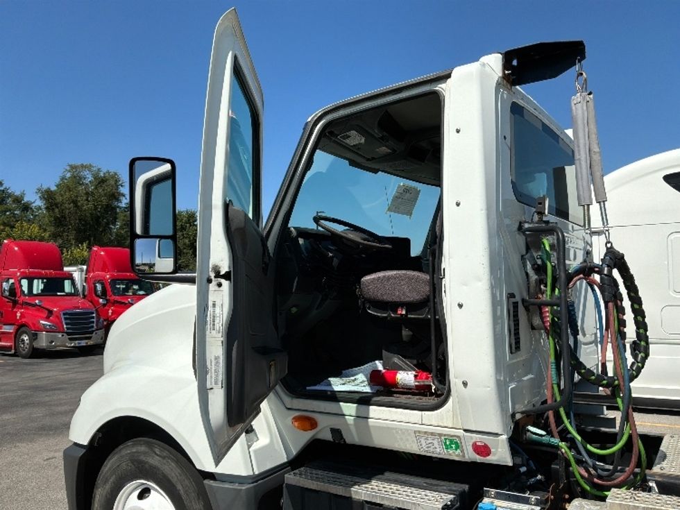Day Cab Tractor-Heavy Duty Tractors-International-2020-LT625-Erlanger-KY-28,345\n\t\tmiles-$ 30,500 - Image 9