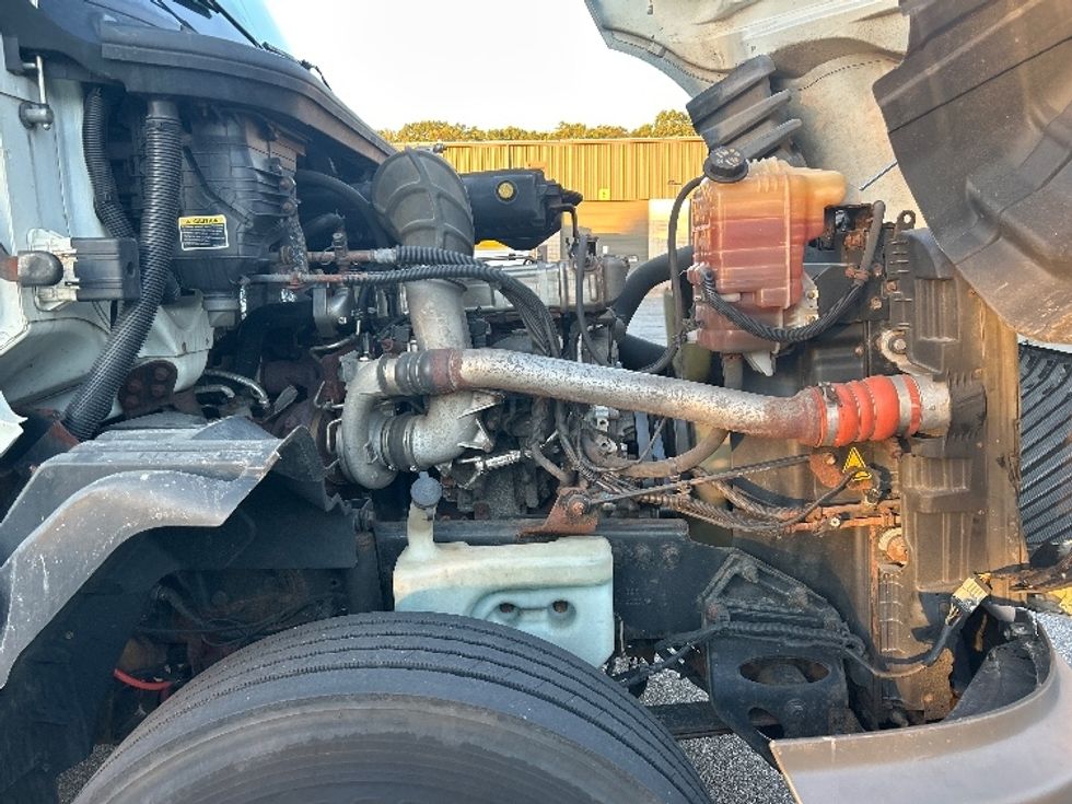 Day Cab Tractor-Heavy Duty Tractors-International-2020-LT625-Fitchburg-MA-483,748\n\t\tmiles-$ 25,750 - Image 15