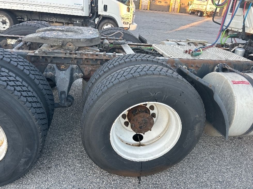 Day Cab Tractor-Heavy Duty Tractors-International-2020-LT625-Fitchburg-MA-483,748\n\t\tmiles-$ 25,750 - Image 18