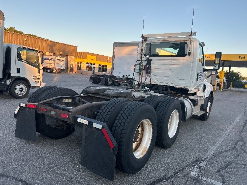 Day Cab Tractor-Heavy Duty Tractors-International-2020-LT625-Fitchburg-MA-483,748\n\t\tmiles-$ 25,750 - Image 7