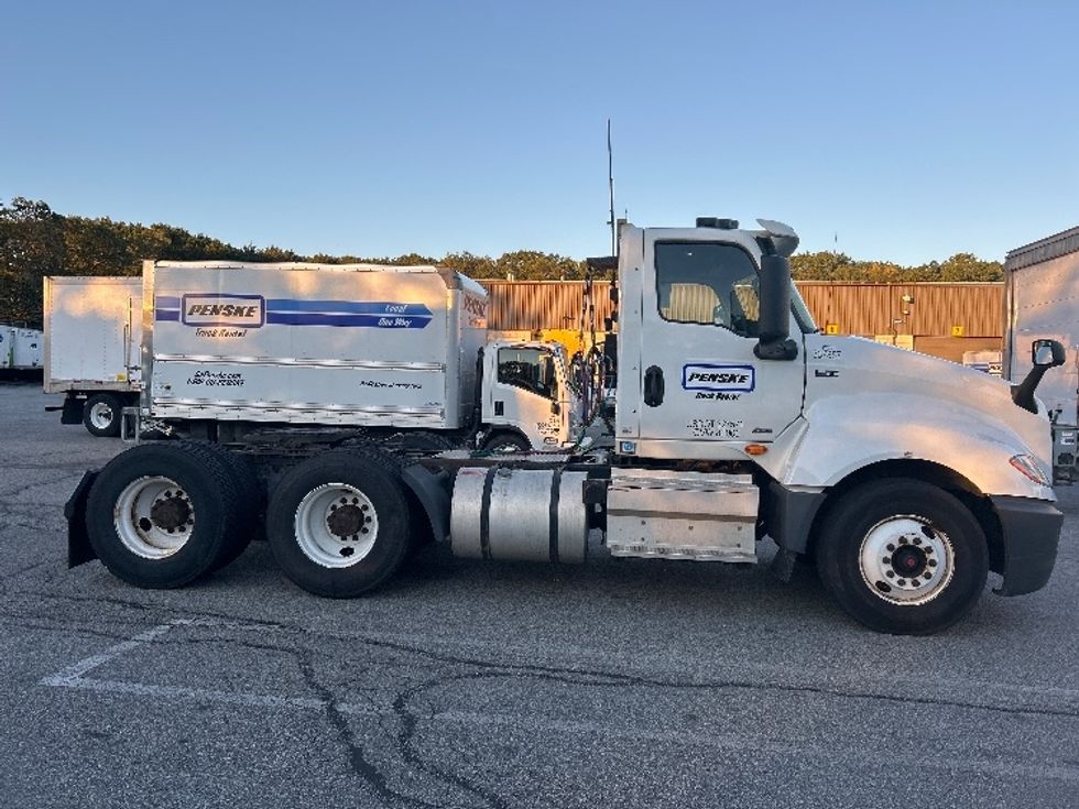 Day Cab Tractor-Heavy Duty Tractors-International-2020-LT625-Fitchburg-MA-483,748\n\t\tmiles-$ 25,750 - Image 8