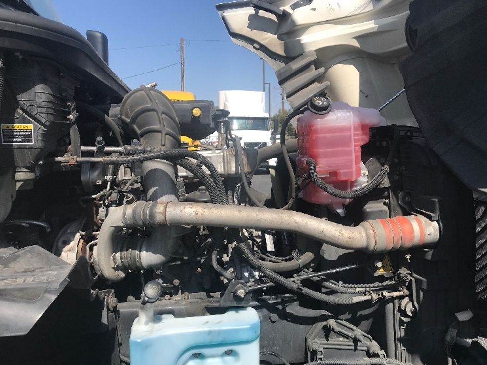 Day Cab Tractor-Heavy Duty Tractors-International-2020-LT625-Fontana-CA-206,809\n\t\tmiles-$ 38,500 - Image 15