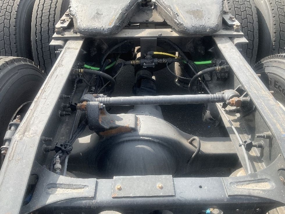 Day Cab Tractor-Heavy Duty Tractors-International-2020-LT625-Fontana-CA-206,809\n\t\tmiles-$ 38,500 - Image 18