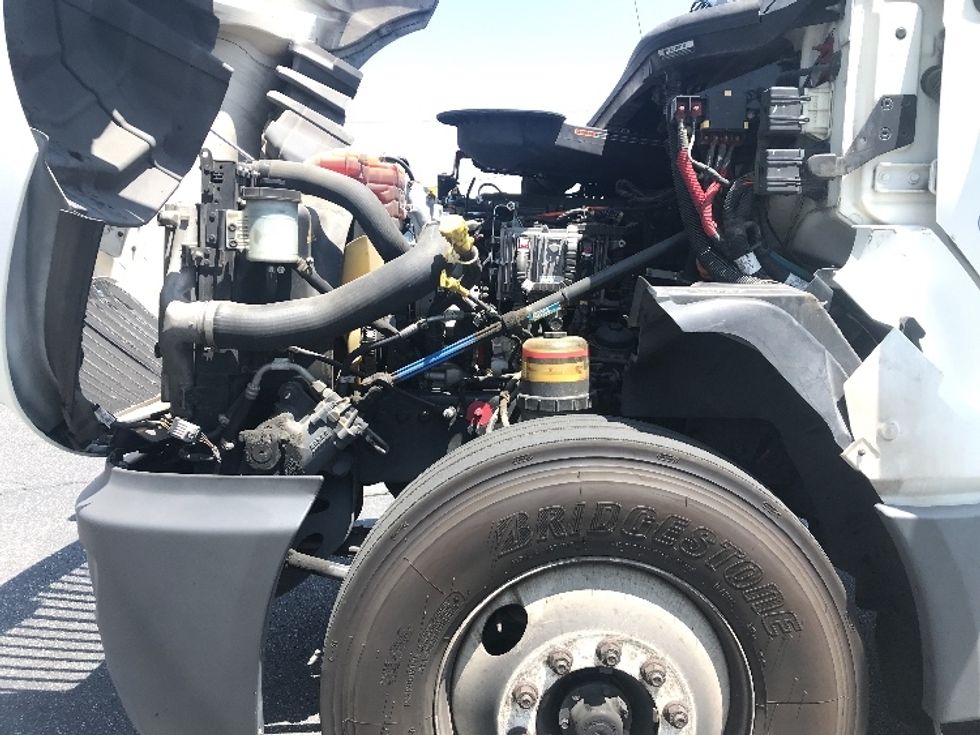 Day Cab Tractor-Heavy Duty Tractors-International-2020-LT625-Fontana-CA-228,731\n\t\tmiles-$ 37,250 - Image 16