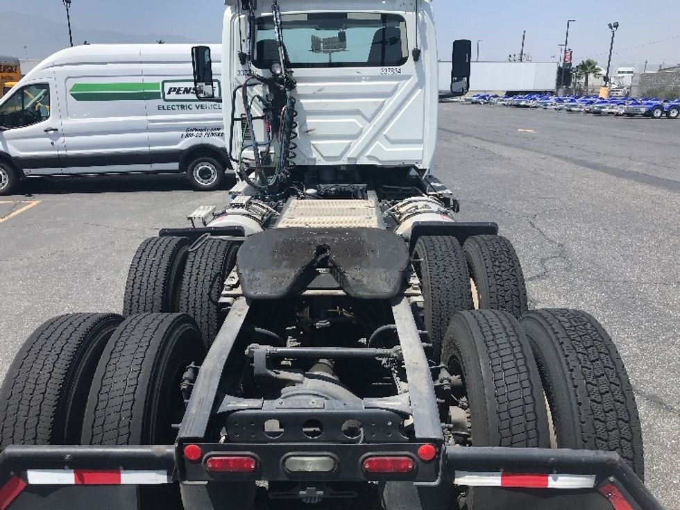 Day Cab Tractor-Heavy Duty Tractors-International-2020-LT625-Fontana-CA-228,731\n\t\tmiles-$ 37,250 - Image 6