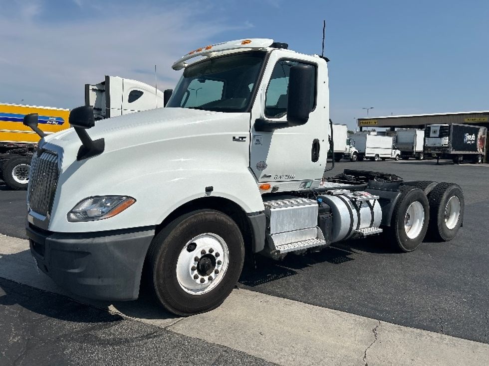 Day Cab Tractor-Heavy Duty Tractors-International-2020-LT625-Fontana-CA-532,927\n\t\tmiles-$ 22,750 - Image 3