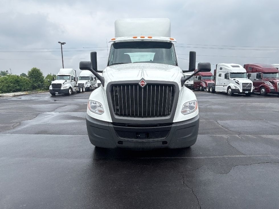 Day Cab Tractor-Heavy Duty Tractors-International-2020-LT625-Fort Myers-FL-230,265\n\t\tmiles-$ 37,000 - Image 2