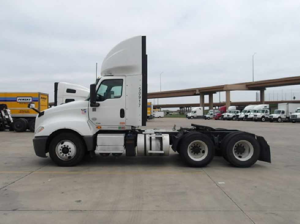 Day Cab Tractor-Heavy Duty Tractors-International-2020-LT625-Fort Worth-TX-286,611\n\t\tmiles-$ 31,250 - Image 4