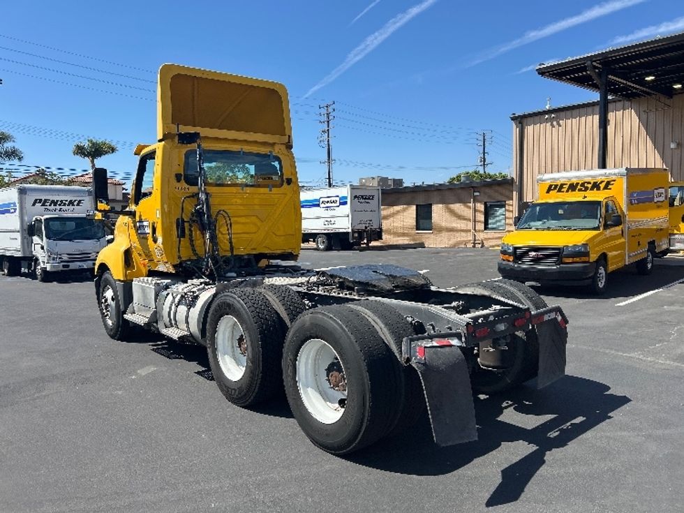 Day Cab Tractor-Heavy Duty Tractors-International-2020-LT625-Fresno-CA-347,175\n\t\tmiles-$ 26,250 - Image 5