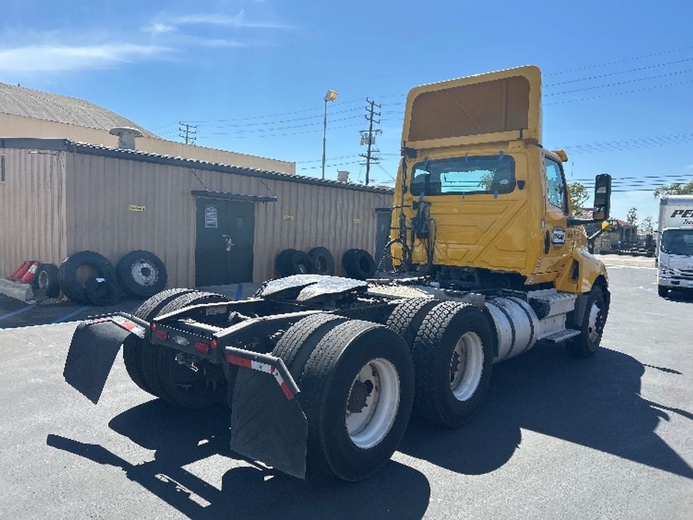 Day Cab Tractor-Heavy Duty Tractors-International-2020-LT625-Fresno-CA-347,175\n\t\tmiles-$ 26,250 - Image 7