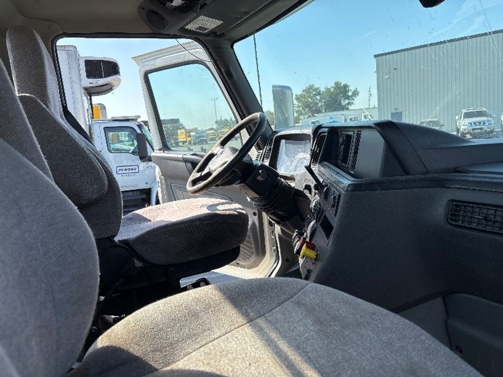 Day Cab Tractor-Heavy Duty Tractors-International-2020-LT625-Fresno-CA-356,954\n\t\tmiles-$ 27,750 - Image 14