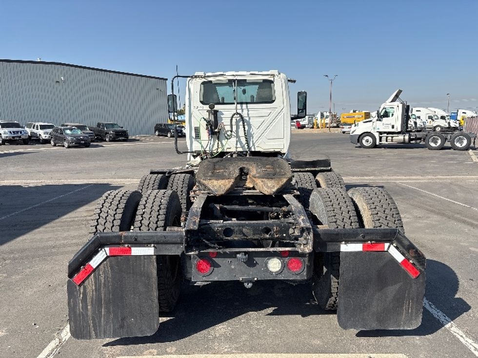 Day Cab Tractor-Heavy Duty Tractors-International-2020-LT625-Fresno-CA-356,954\n\t\tmiles-$ 27,750 - Image 6