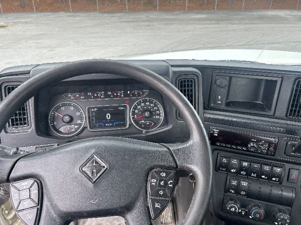 Day Cab Tractor-Heavy Duty Tractors-International-2020-LT625-Gadsden-AL-220,106\n\t\tmiles-$ 50,000 - Image 11