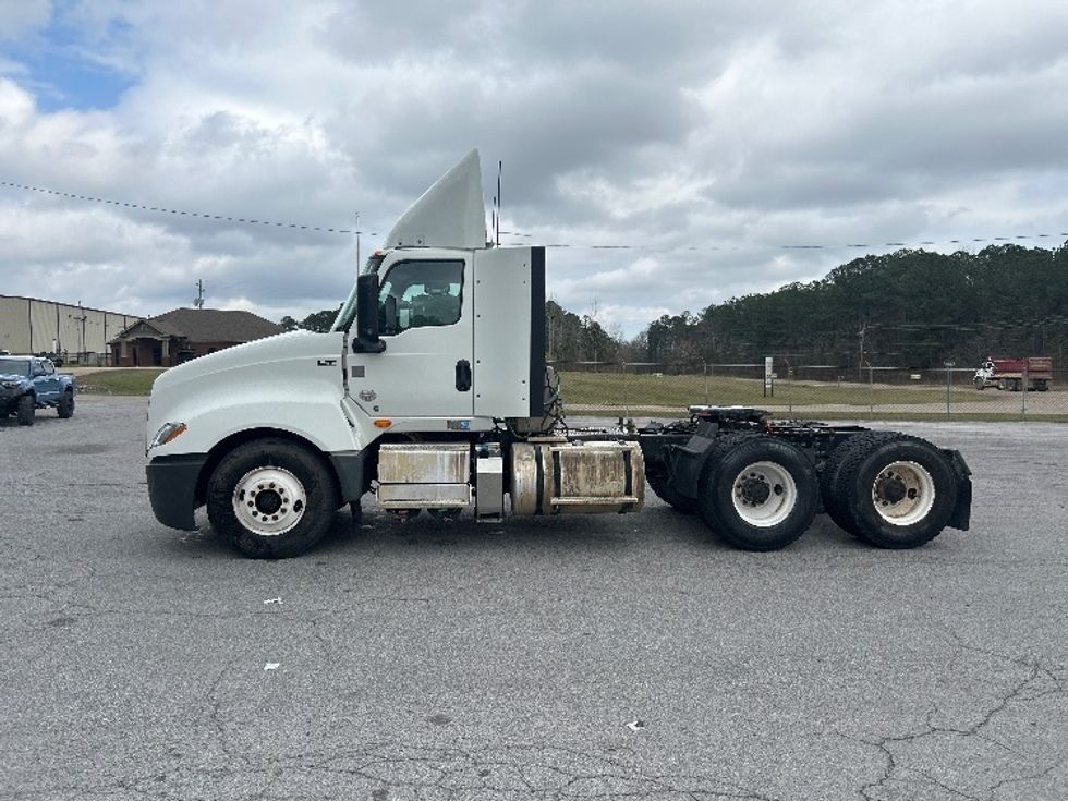 Day Cab Tractor-Heavy Duty Tractors-International-2020-LT625-Gadsden-AL-220,106\n\t\tmiles-$ 50,000 - Image 4