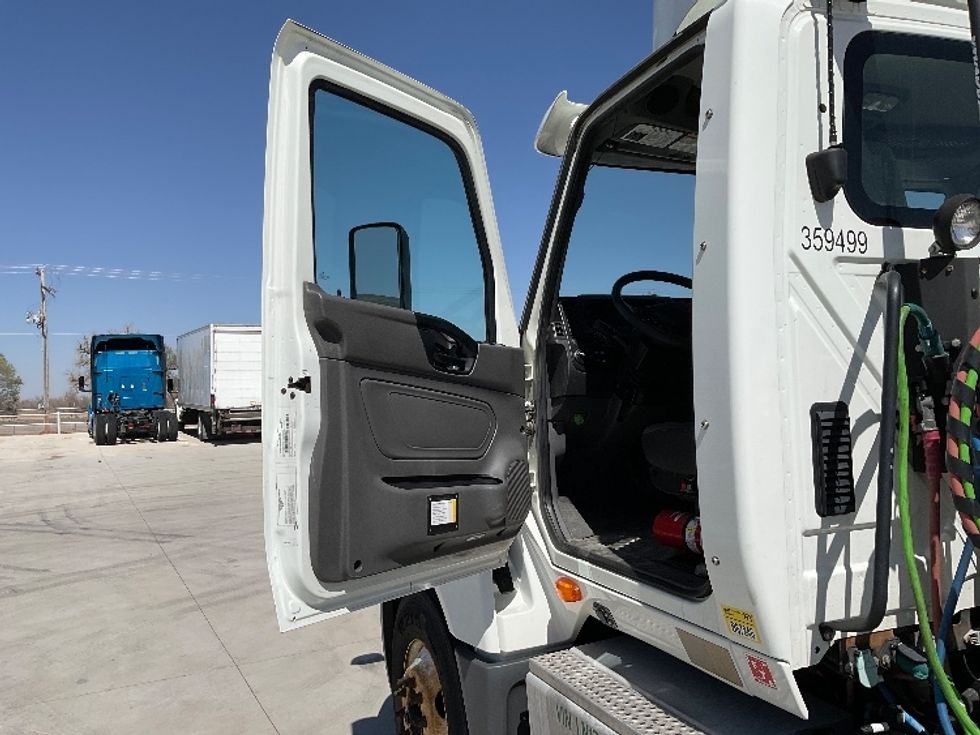 Day Cab Tractor-Heavy Duty Tractors-International-2020-LT625-Greeley-CO-65,395\n\t\tmiles-$ 44,500 - Image 9