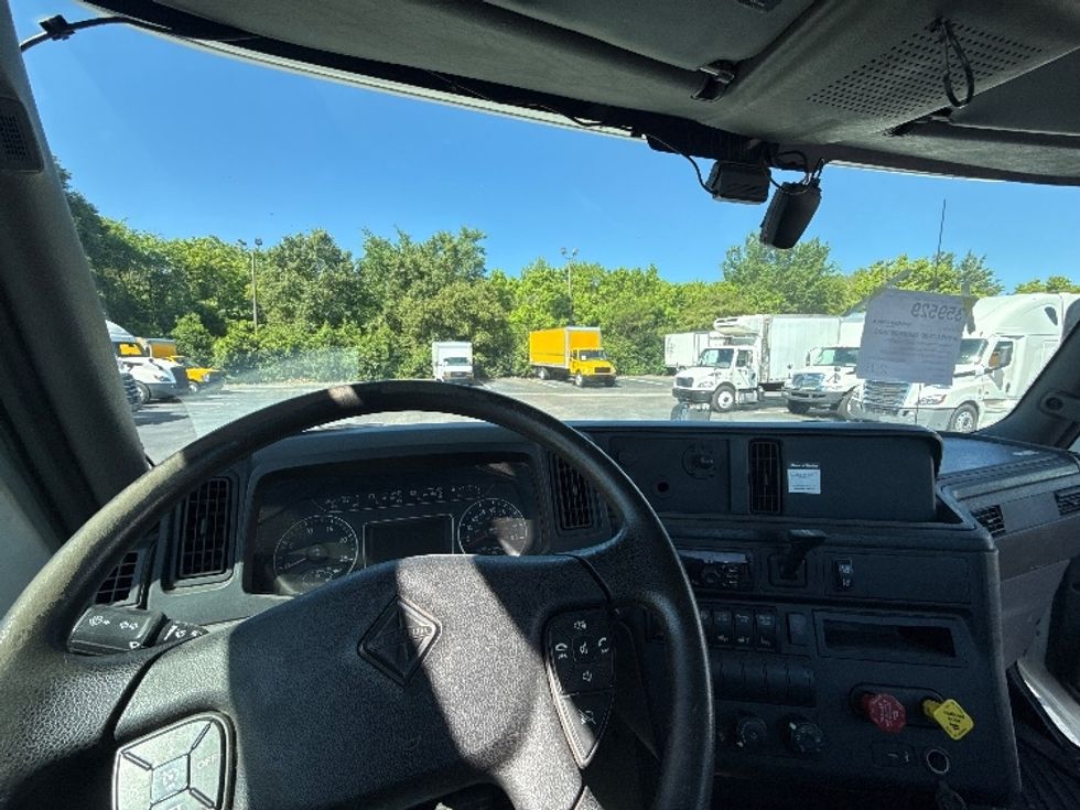 Day Cab Tractor-Heavy Duty Tractors-International-2020-LT625-Greensboro-NC-200,535\n\t\tmiles-$ 34,000 - Image 11