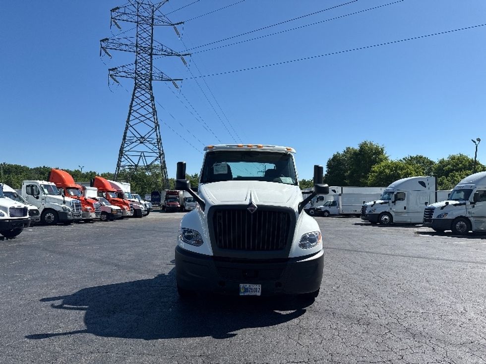 Day Cab Tractor-Heavy Duty Tractors-International-2020-LT625-Greensboro-NC-200,535\n\t\tmiles-$ 34,000 - Image 2