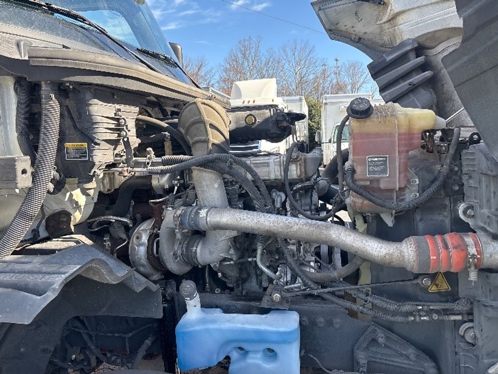 Day Cab Tractor-Heavy Duty Tractors-International-2020-LT625-Greensboro-NC-213,124\n\t\tmiles-$ 39,000 - Image 15