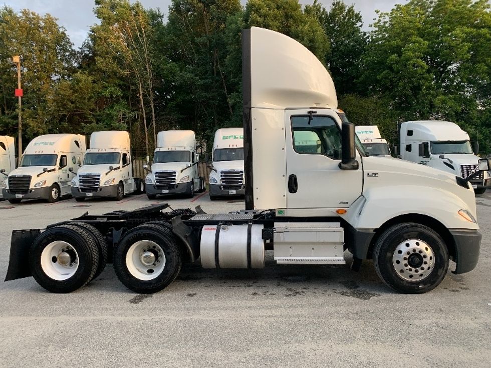 Day Cab Tractor-Heavy Duty Tractors-International-2020-LT625-Greensboro-NC-279,072\n\t\tmiles-$ 29,250 - Image 8