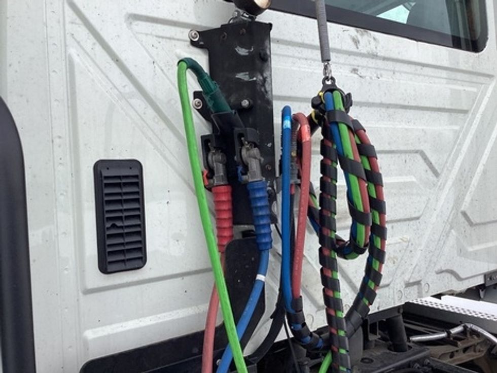 Day Cab Tractor-Heavy Duty Tractors-International-2020-LT625-Greensboro-NC-378,421\n\t\tmiles-$ 38,250 - Image 10