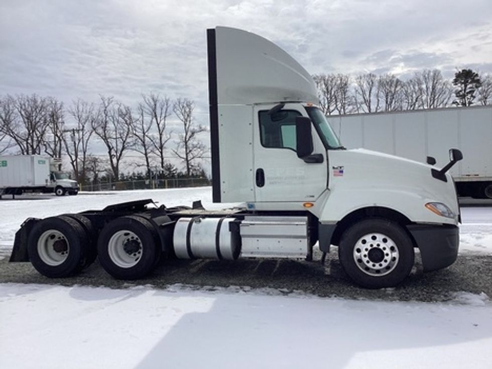 Day Cab Tractor-Heavy Duty Tractors-International-2020-LT625-Greensboro-NC-378,421\n\t\tmiles-$ 38,250 - Image 4