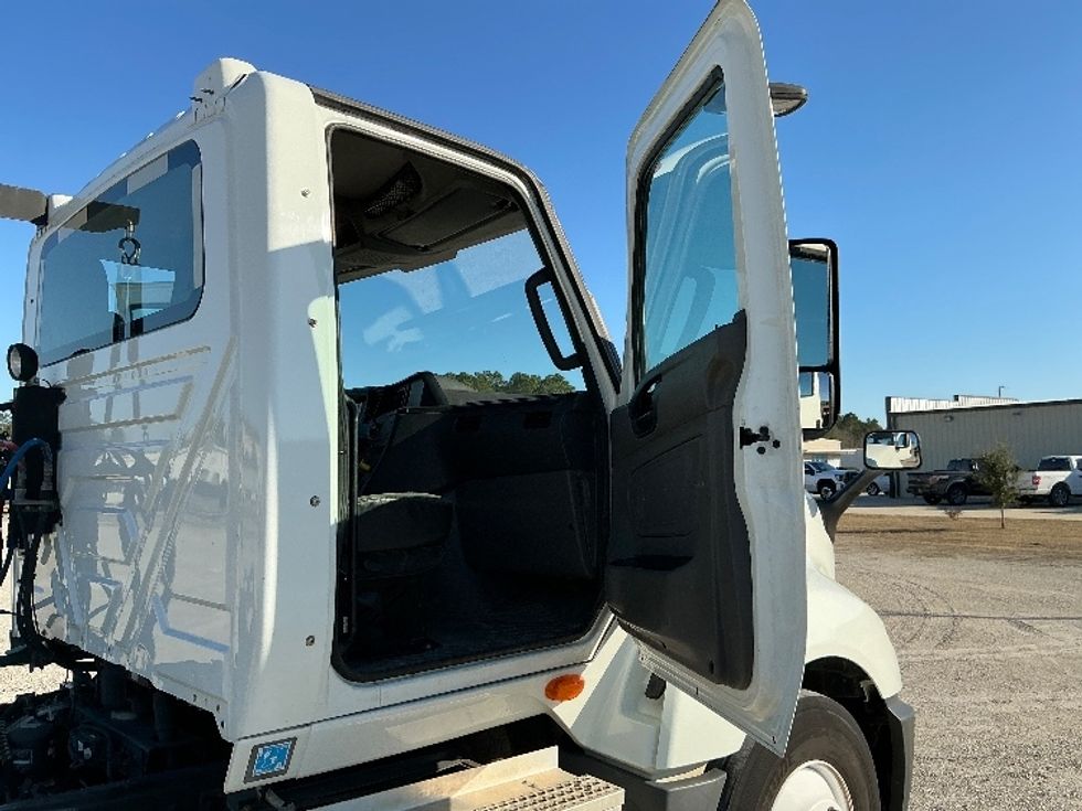 Day Cab Tractor-Heavy Duty Tractors-International-2020-LT625-Gulfport-MS-145,123\n\t\tmiles-$ 56,250 - Image 11