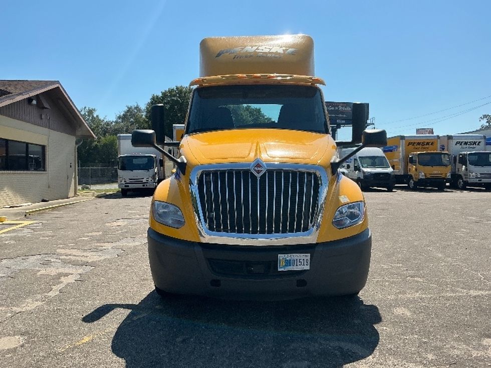 Day Cab Tractor-Heavy Duty Tractors-International-2020-LT625-Gulfport-MS-384,454\n\t\tmiles-$ 28,000 - Image 2