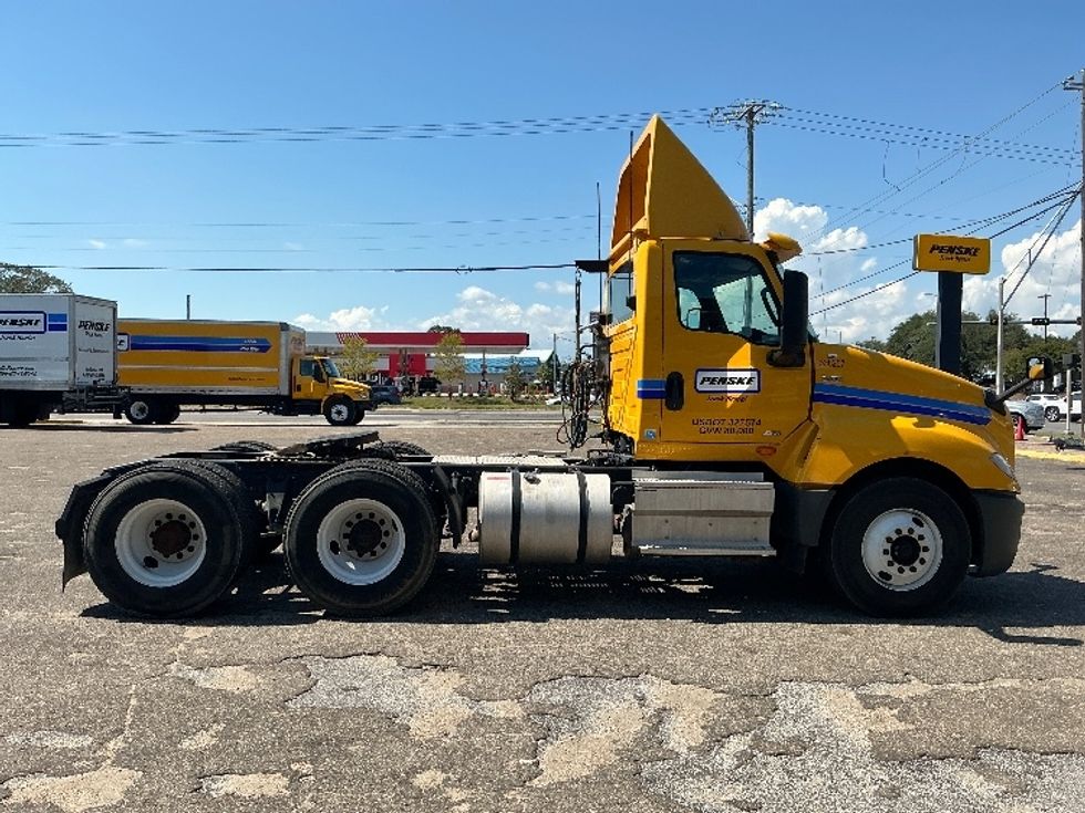 Day Cab Tractor-Heavy Duty Tractors-International-2020-LT625-Gulfport-MS-384,454\n\t\tmiles-$ 28,000 - Image 8