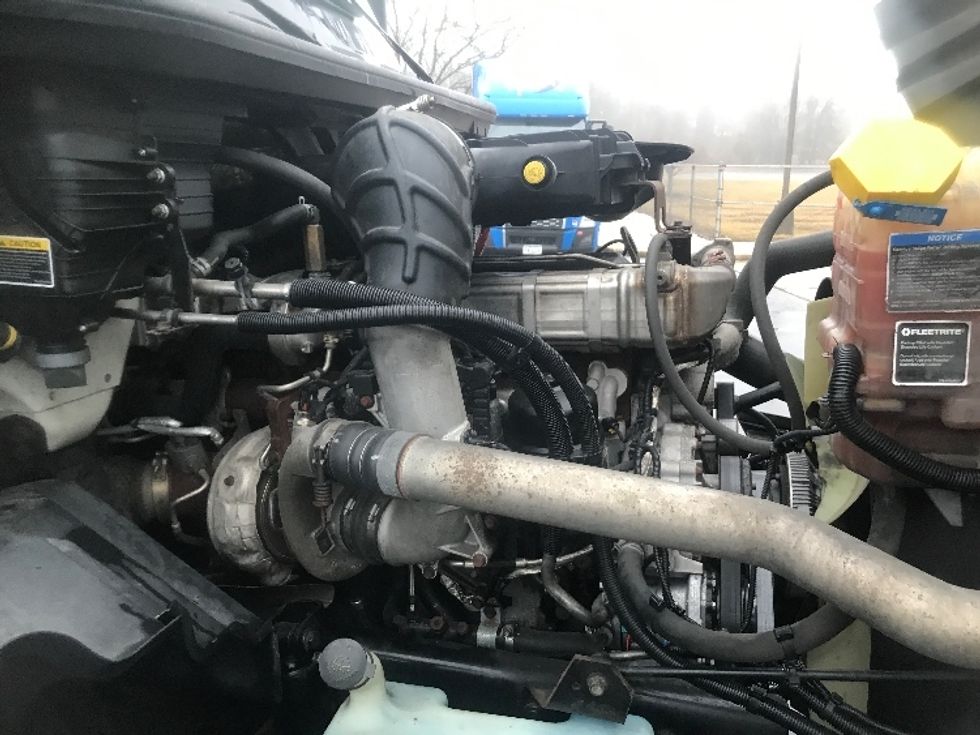 Day Cab Tractor-Heavy Duty Tractors-International-2020-LT625-Harrisburg-PA-332,492\n\t\tmiles-$ 29,250 - Image 15