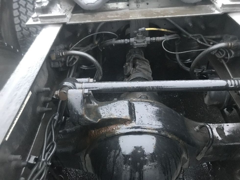 Day Cab Tractor-Heavy Duty Tractors-International-2020-LT625-Harrisburg-PA-332,492\n\t\tmiles-$ 29,250 - Image 6