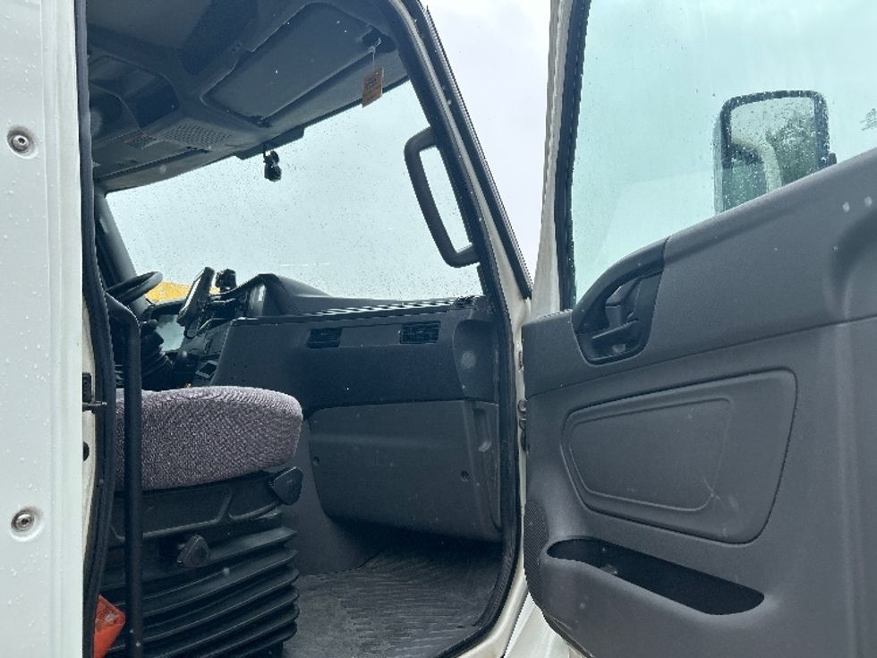 Day Cab Tractor-Heavy Duty Tractors-International-2020-LT625-Houston-TX-149,573\n\t\tmiles-$ 33,000 - Image 10