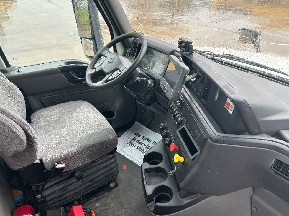 Day Cab Tractor-Heavy Duty Tractors-International-2020-LT625-Houston-TX-149,573\n\t\tmiles-$ 33,000 - Image 12
