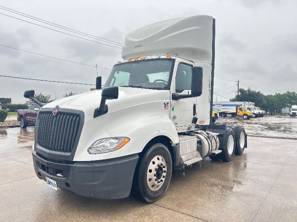 Day Cab Tractor-Heavy Duty Tractors-International-2020-LT625-Houston-TX-269,821\n\t\tmiles-$ 32,750 - Image 3