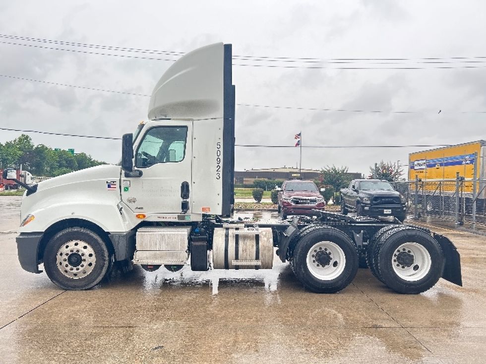 Day Cab Tractor-Heavy Duty Tractors-International-2020-LT625-Houston-TX-269,821\n\t\tmiles-$ 32,750 - Image 4